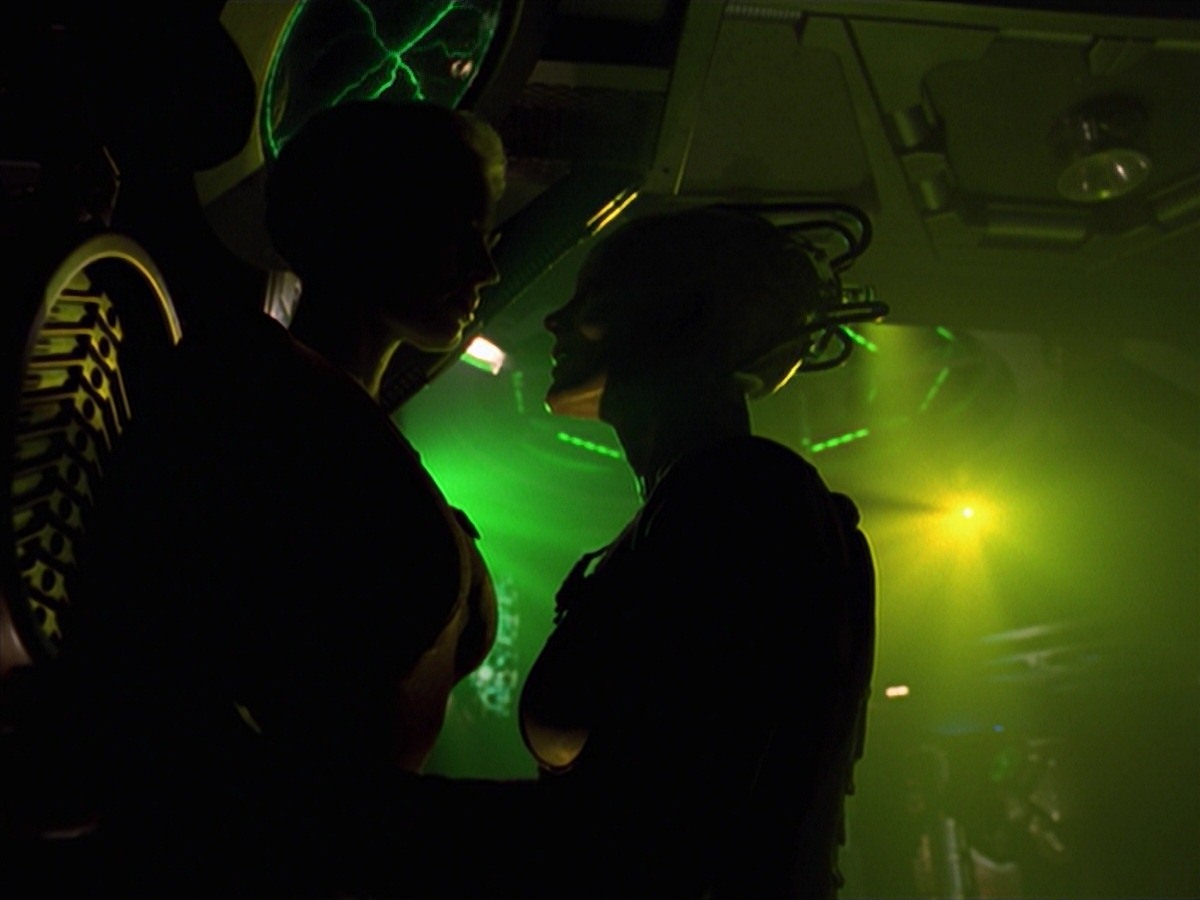 extant_StarTrek_VOY_7x25_7x26-Endgame_4305.jpg