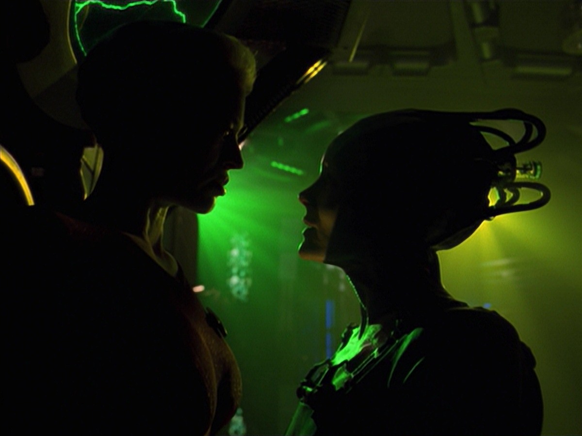extant_StarTrek_VOY_7x25_7x26-Endgame_4325.jpg