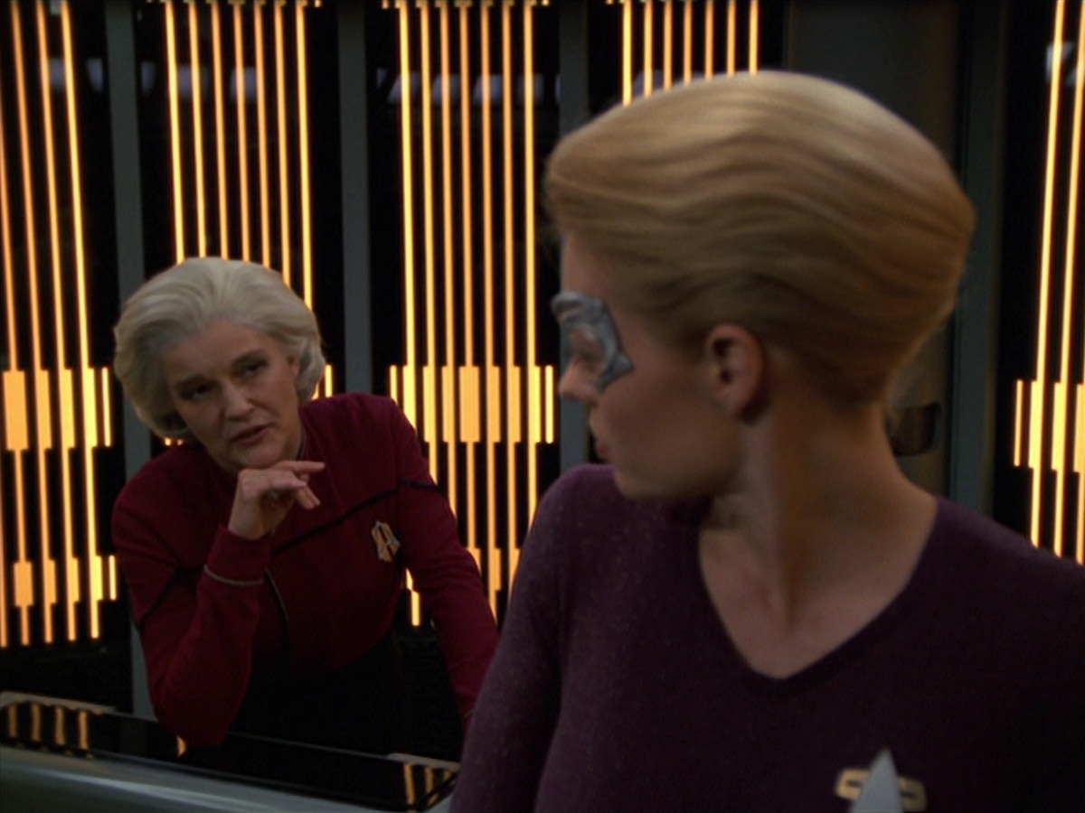 extant_StarTrek_VOY_7x25_7x26-Endgame_4390.jpg