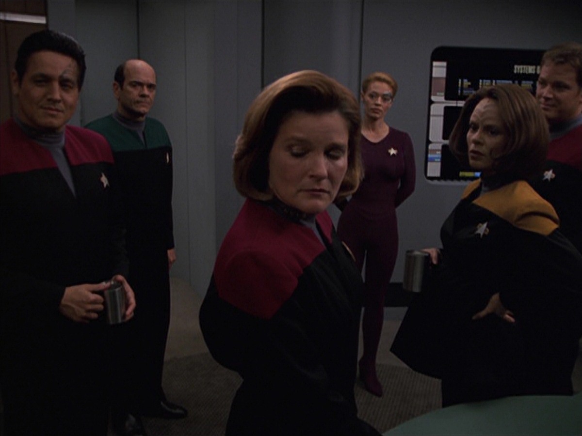 extant_StarTrek_VOY_7x25_7x26-Endgame_5615.jpg