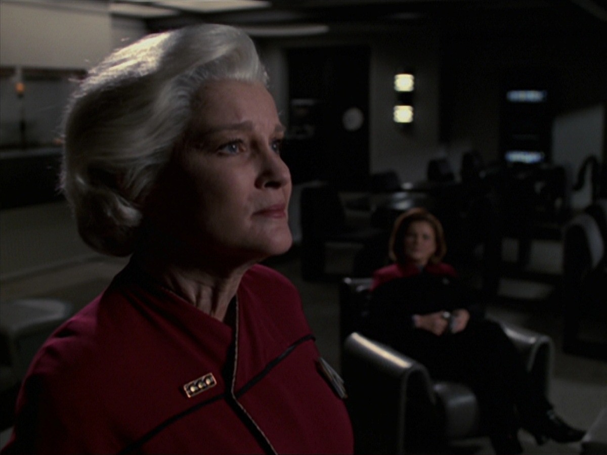 extant_StarTrek_VOY_7x25_7x26-Endgame_5720.jpg