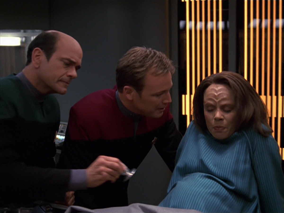 extant_StarTrek_VOY_7x25_7x26-Endgame_6178.jpg