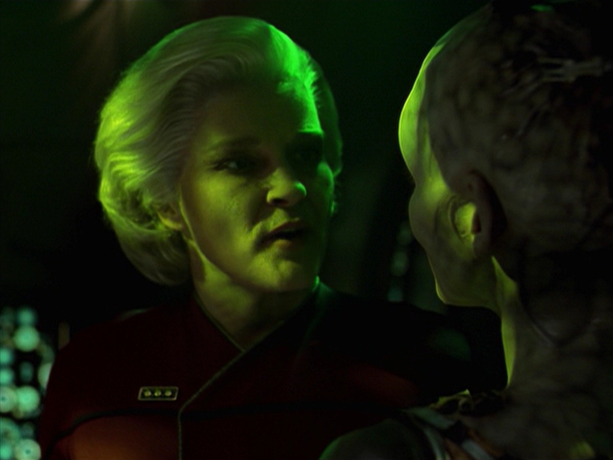 extant_StarTrek_VOY_7x25_7x26-Endgame_6425.jpg