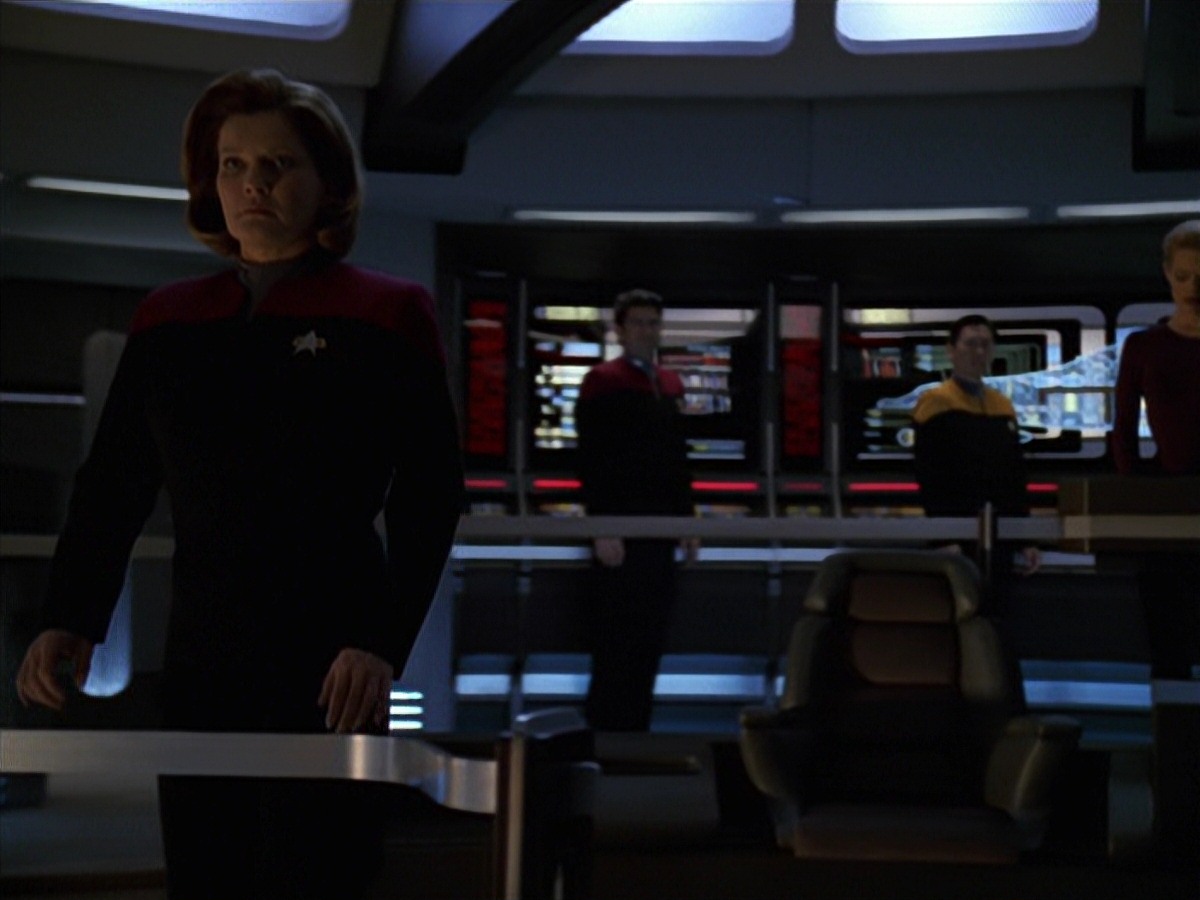 extant_StarTrek_VOY_7x25_7x26-Endgame_6646.jpg