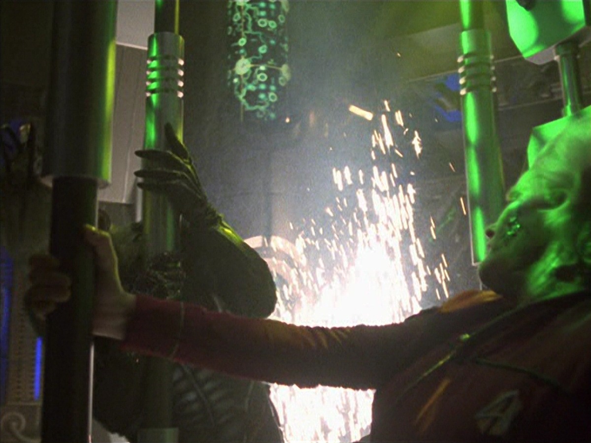extant_StarTrek_VOY_7x25_7x26-Endgame_6695.jpg