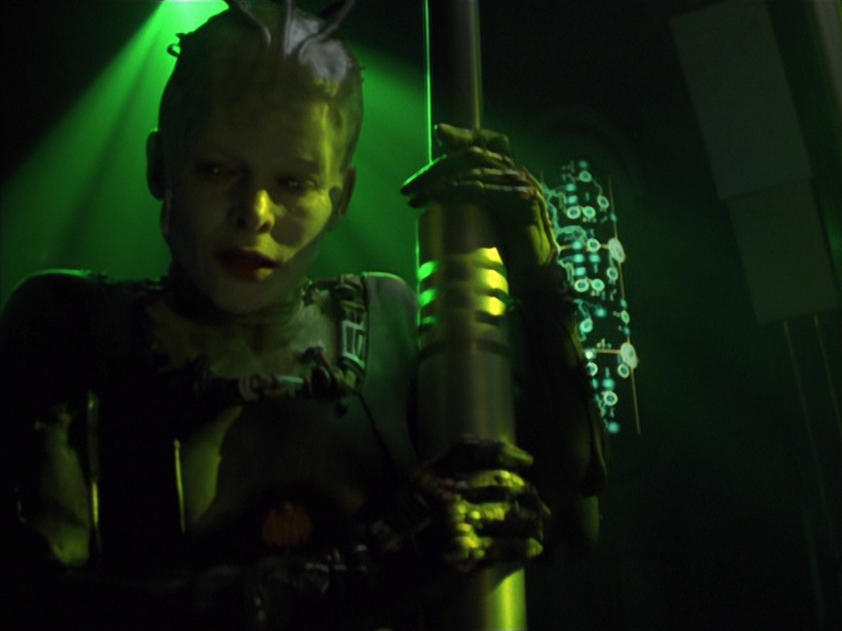 extant_StarTrek_VOY_7x25_7x26-Endgame_6719.jpg