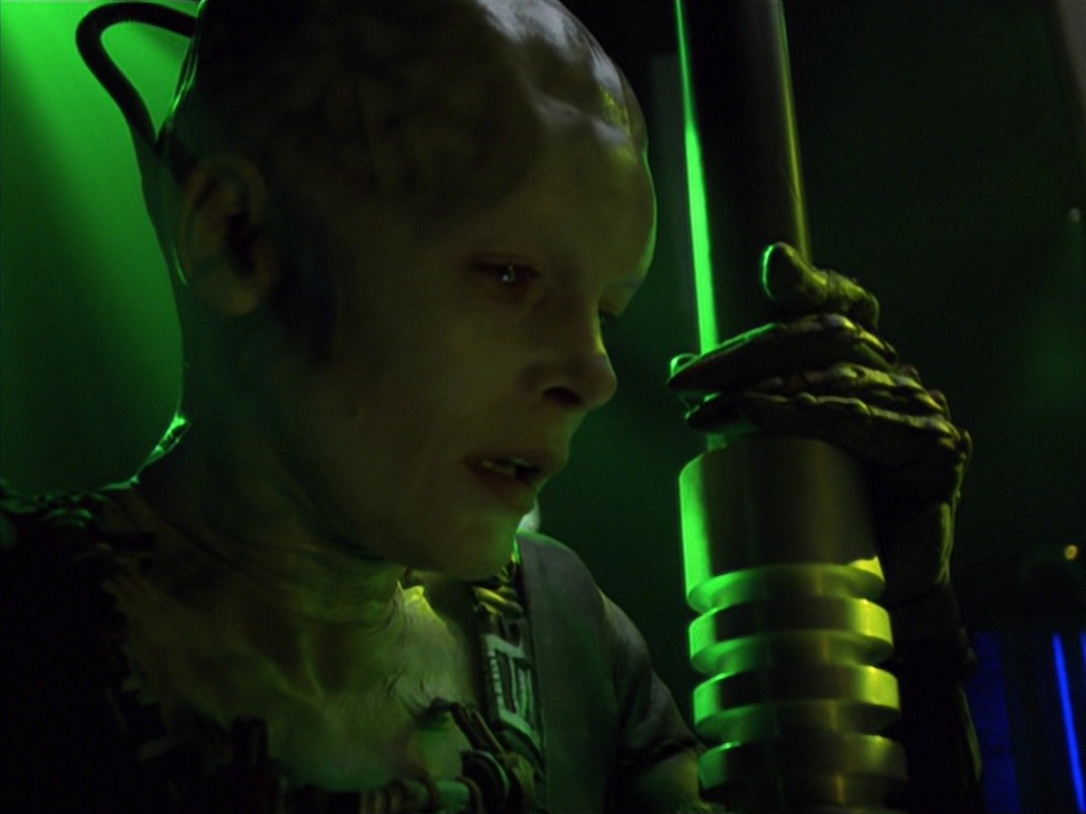 extant_StarTrek_VOY_7x25_7x26-Endgame_6731.jpg