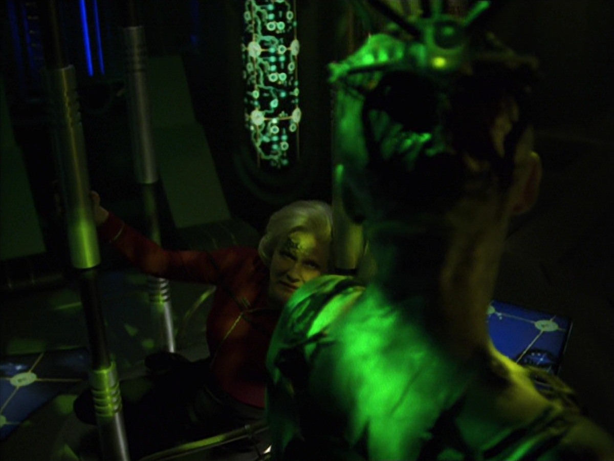 extant_StarTrek_VOY_7x25_7x26-Endgame_6775.jpg