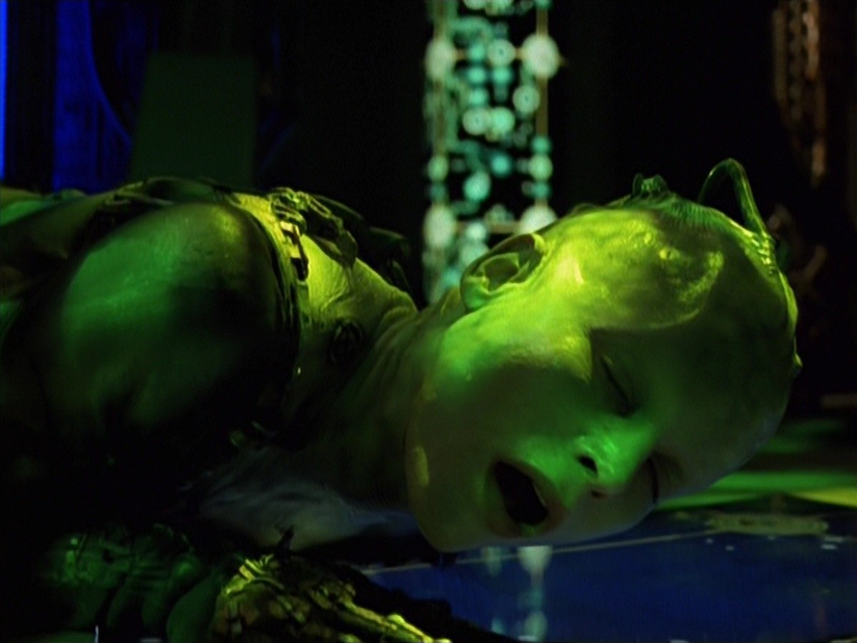 extant_StarTrek_VOY_7x25_7x26-Endgame_6898.jpg