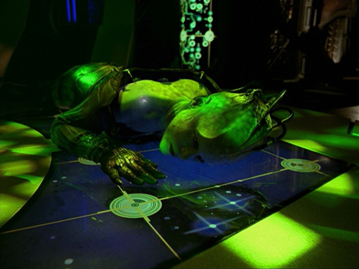 extant_StarTrek_VOY_7x25_7x26-Endgame_6906.jpg