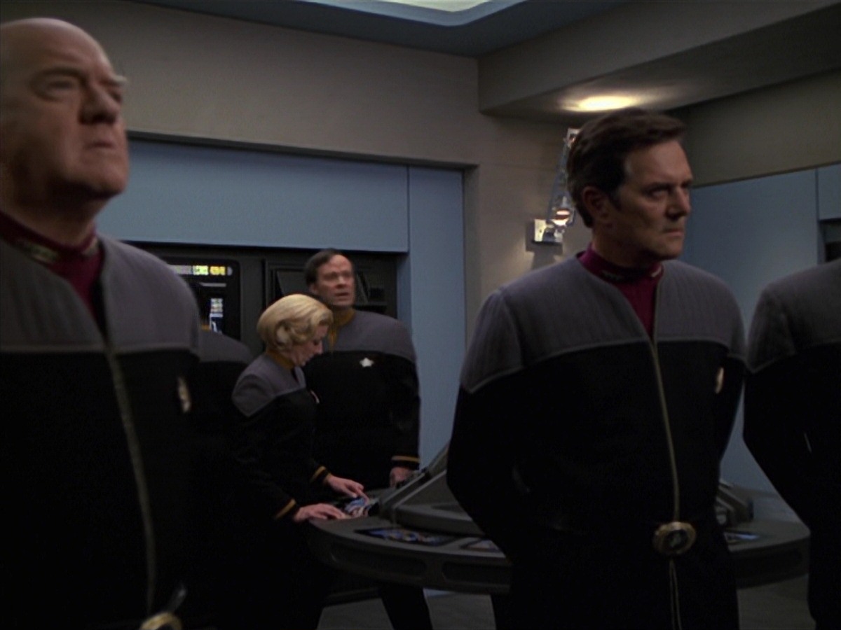 extant_StarTrek_VOY_7x25_7x26-Endgame_6936.jpg