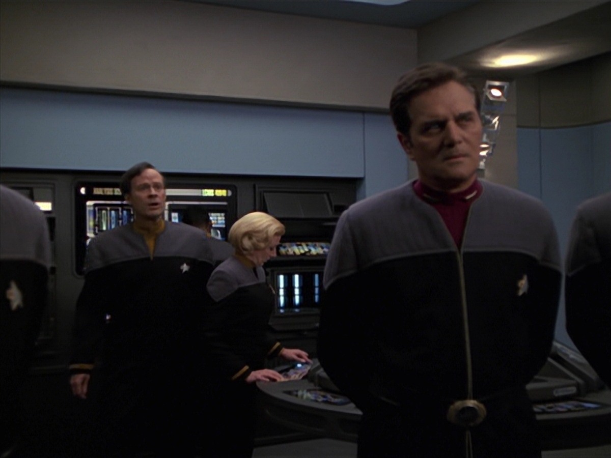 extant_StarTrek_VOY_7x25_7x26-Endgame_6938.jpg