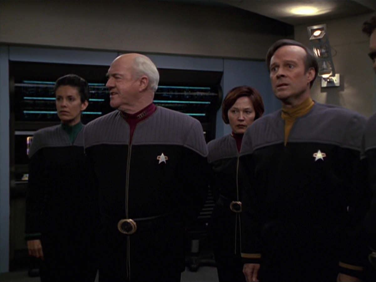 extant_StarTrek_VOY_7x25_7x26-Endgame_6951.jpg