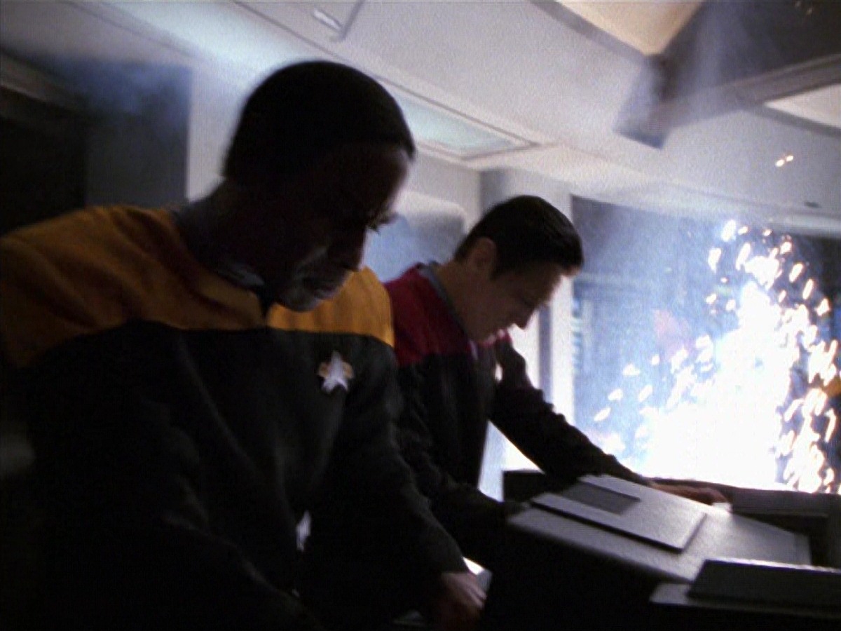 extant_StarTrek_VOY_7x25_7x26-Endgame_6968.jpg