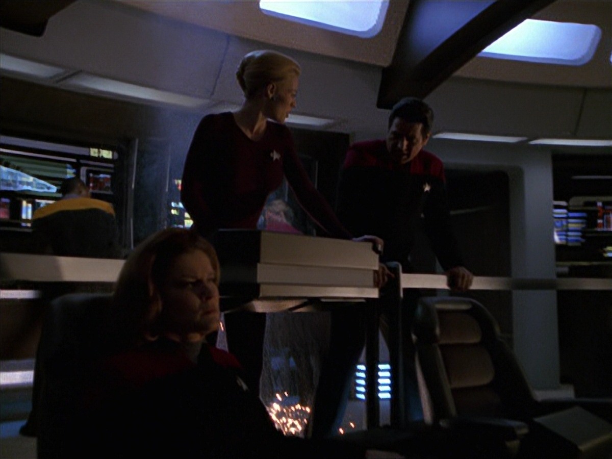 extant_StarTrek_VOY_7x25_7x26-Endgame_6996.jpg