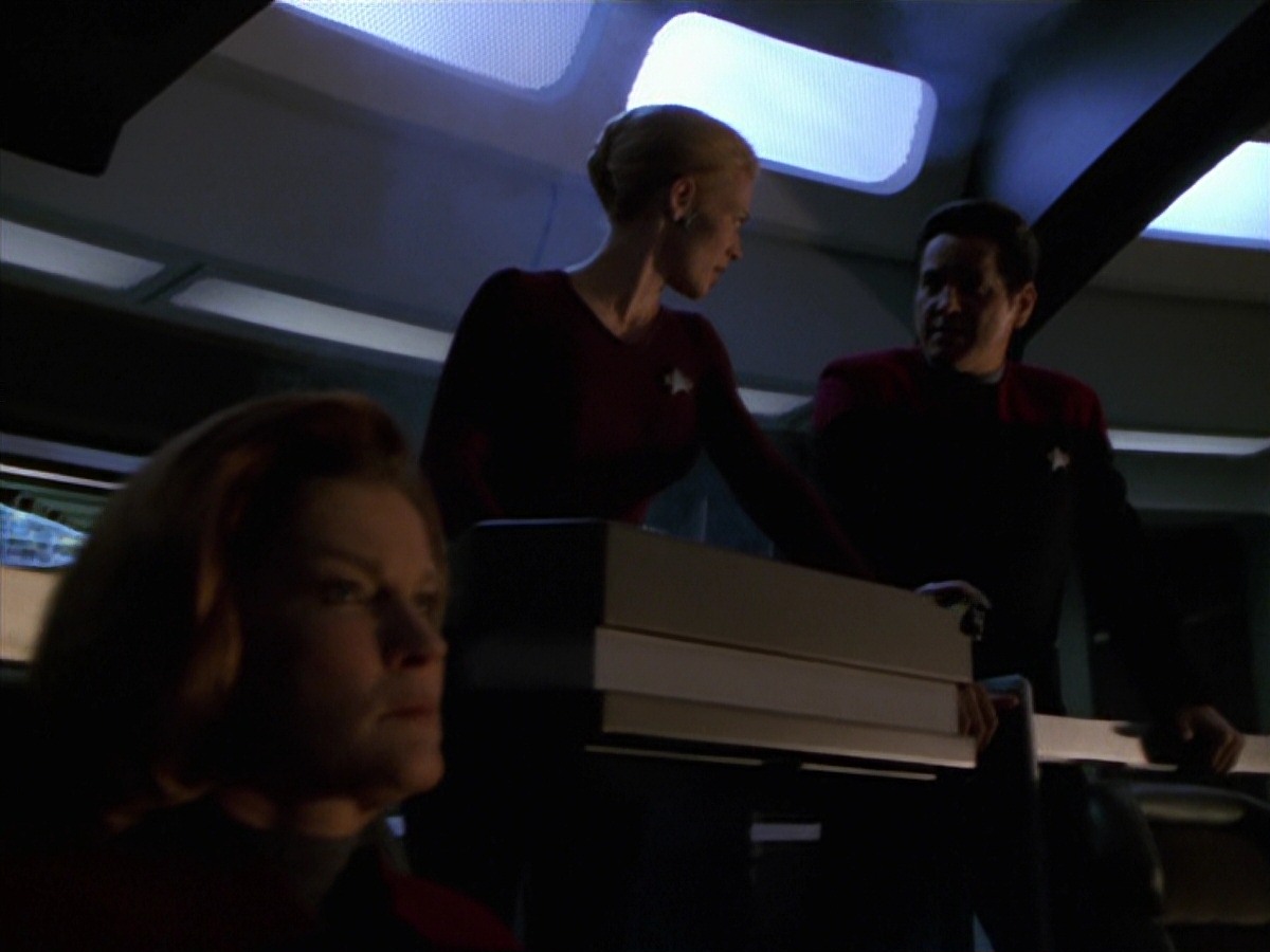 extant_StarTrek_VOY_7x25_7x26-Endgame_6998.jpg