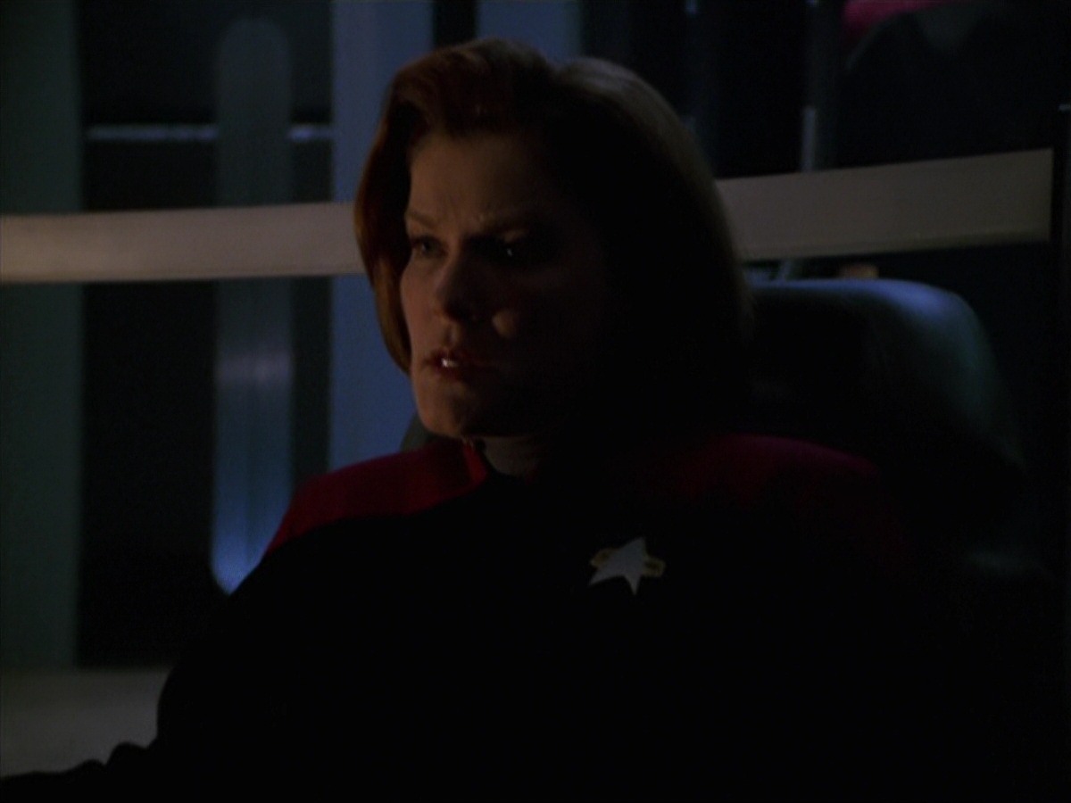 extant_StarTrek_VOY_7x25_7x26-Endgame_7002.jpg