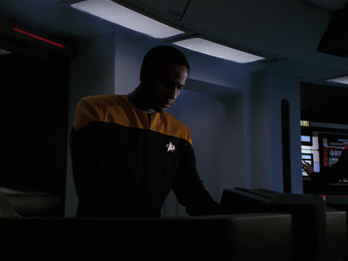 extant_StarTrek_VOY_7x25_7x26-Endgame_7046.jpg