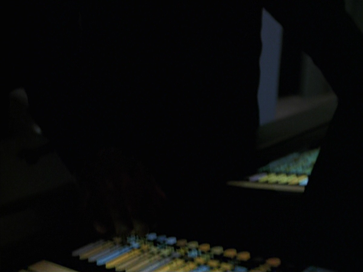 extant_StarTrek_VOY_7x25_7x26-Endgame_7073.jpg
