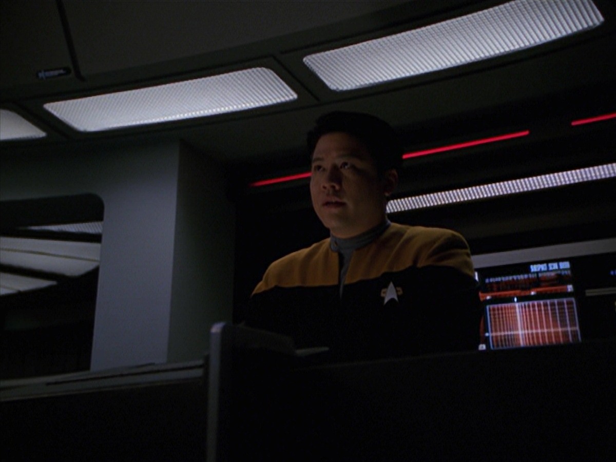 extant_StarTrek_VOY_7x25_7x26-Endgame_7121.jpg