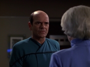 Filename=extant_StarTrek_VOY_7x25_7x26-Endgame_1095.jpg
Filesize=119KiB
Dimensions=1200x900
Date added=Jan 16, 2020 extant_StarTrek_VOY_7x25_7x26-Endgame_1095.jpg