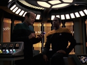 Filename=extant_StarTrek_VOY_7x25_7x26-Endgame_1617.jpg
Filesize=183KiB
Dimensions=1200x900
Date added=Jan 16, 2020 extant_StarTrek_VOY_7x25_7x26-Endgame_1617.jpg
