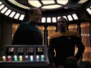 Filename=extant_StarTrek_VOY_7x25_7x26-Endgame_1635.jpg
Filesize=186KiB
Dimensions=1200x900
Date added=Jan 16, 2020 extant_StarTrek_VOY_7x25_7x26-Endgame_1635.jpg