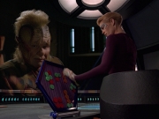 extant_StarTrek_VOY_7x25_7x26-Endgame_1690.jpg