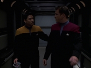 Filename=extant_StarTrek_VOY_7x25_7x26-Endgame_2625.jpg
Filesize=96KiB
Dimensions=1200x900
Date added=Jan 16, 2020 extant_StarTrek_VOY_7x25_7x26-Endgame_2625.jpg