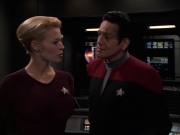 Filename=extant_StarTrek_VOY_7x25_7x26-Endgame_2695.jpg
Filesize=119KiB
Dimensions=1200x900
Date added=Jan 16, 2020 extant_StarTrek_VOY_7x25_7x26-Endgame_2695.jpg