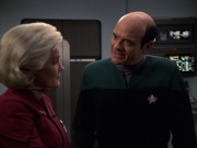 extant_StarTrek_VOY_7x25_7x26-Endgame_4035.jpg