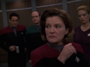Filename=extant_StarTrek_VOY_7x25_7x26-Endgame_5540.jpg
Filesize=113KiB
Dimensions=1200x900
Date added=Jan 16, 2020 extant_StarTrek_VOY_7x25_7x26-Endgame_5540.jpg
