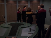 extant_StarTrek_VOY_7x25_7x26-Endgame_5666.jpg