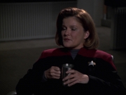 Filename=extant_StarTrek_VOY_7x25_7x26-Endgame_5761.jpg
Filesize=107KiB
Dimensions=1200x900
Date added=Jan 16, 2020 extant_StarTrek_VOY_7x25_7x26-Endgame_5761.jpg