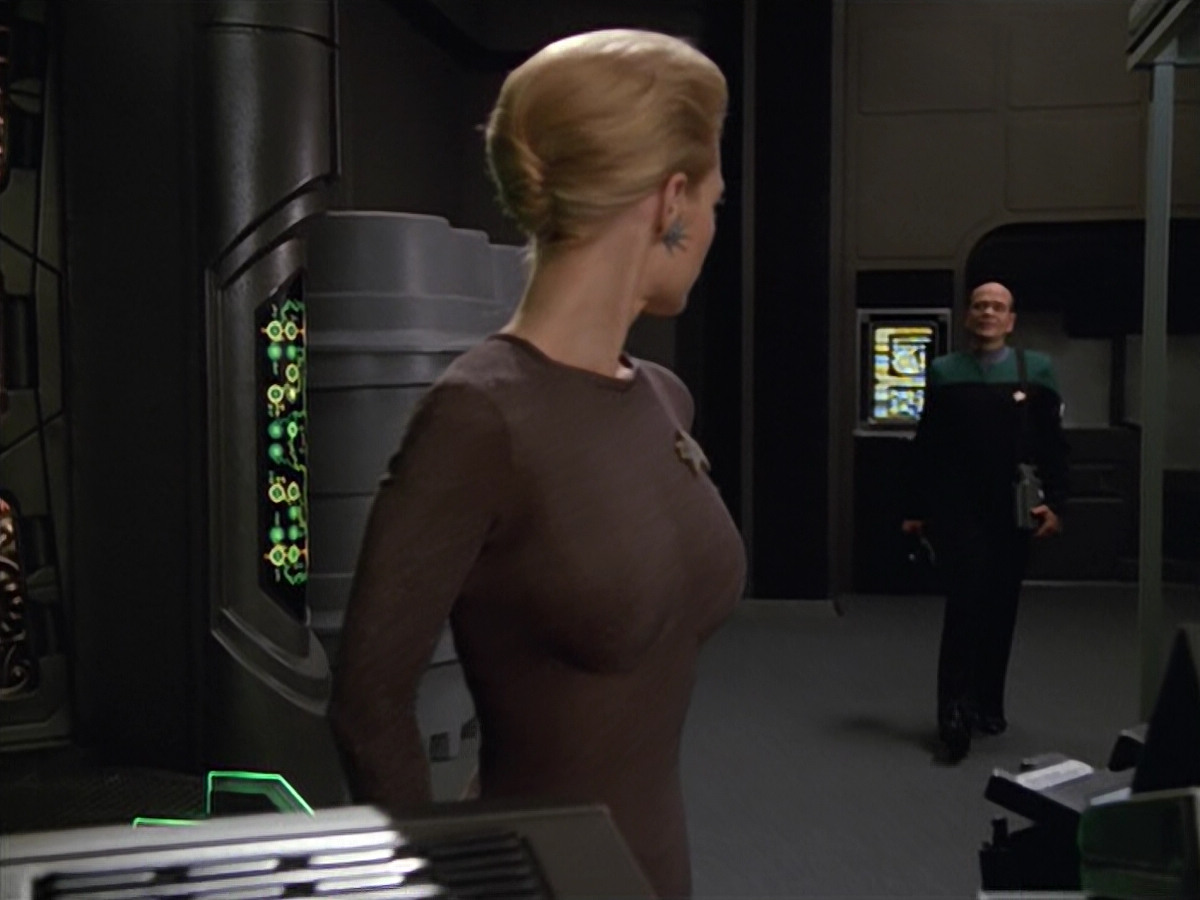 extant_StarTrek_VOY_5x02-Drone_00029.jpg