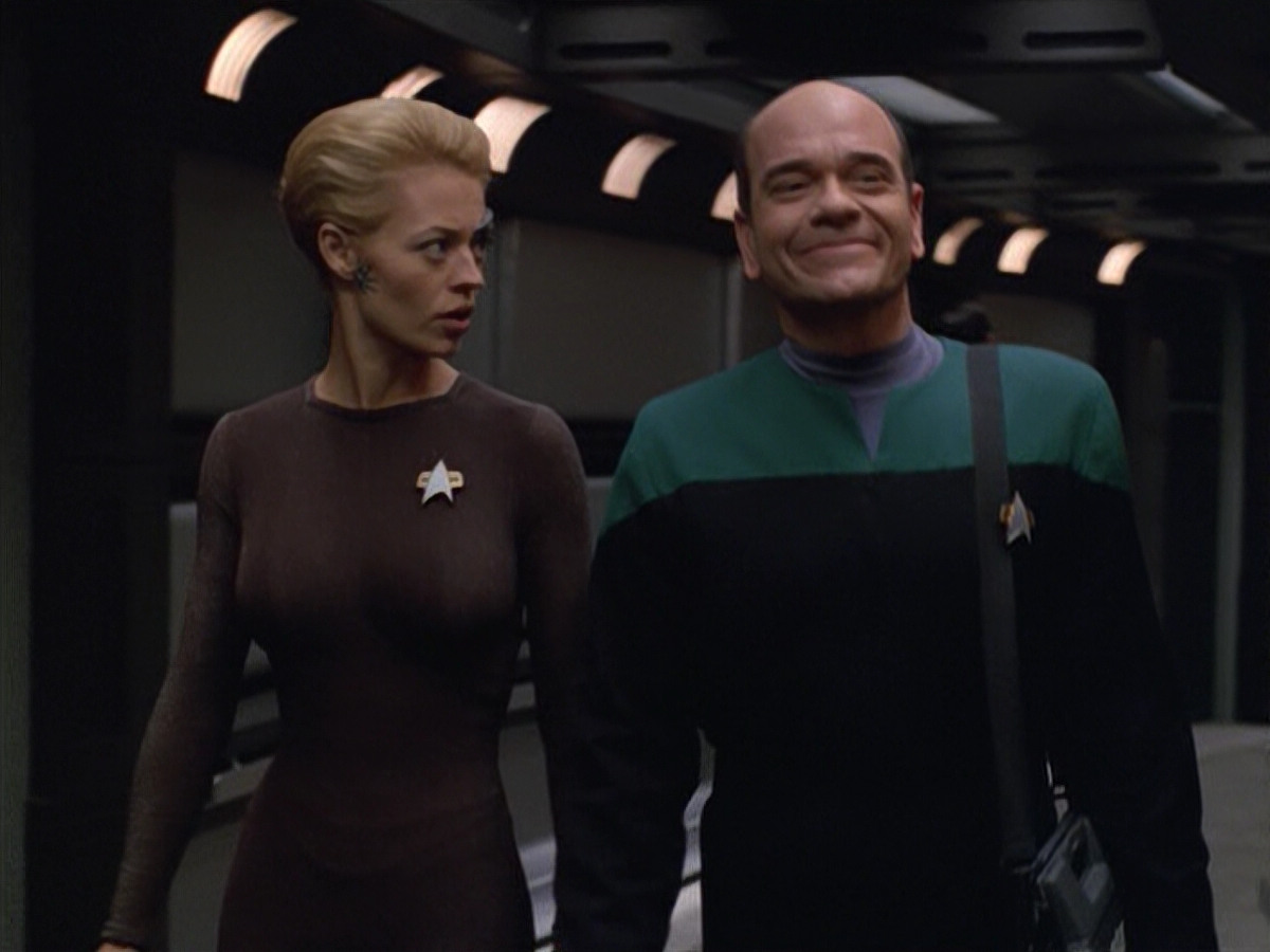 extant_StarTrek_VOY_5x02-Drone_00098.jpg