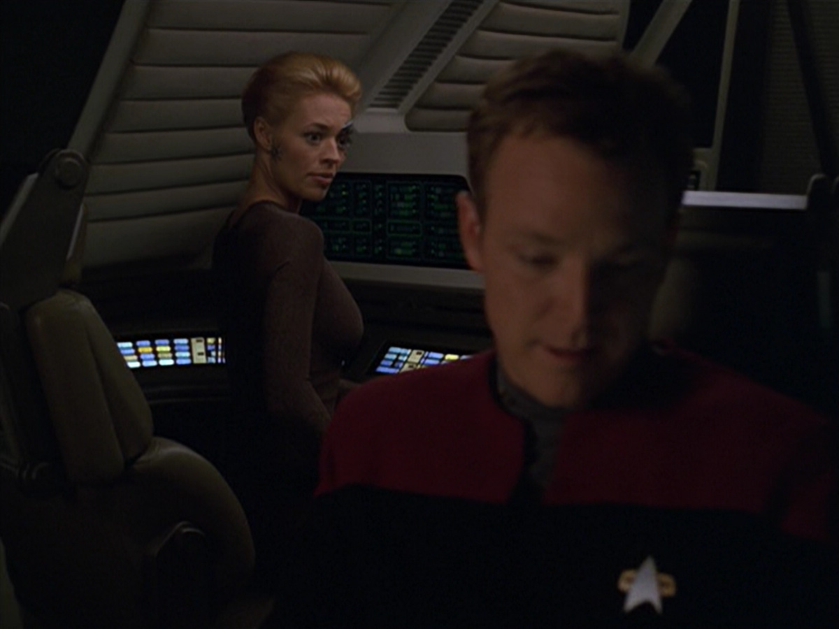 extant_StarTrek_VOY_5x02-Drone_00174.jpg