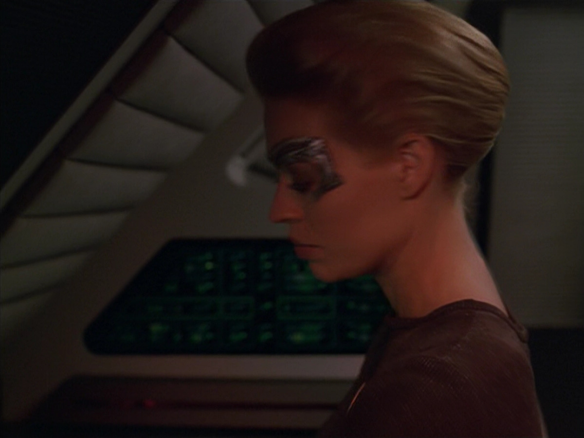 extant_StarTrek_VOY_5x02-Drone_00191.jpg