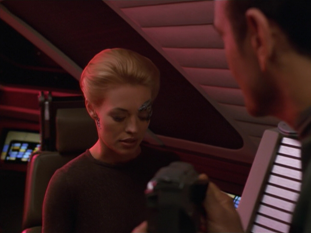 extant_StarTrek_VOY_5x02-Drone_00212.jpg