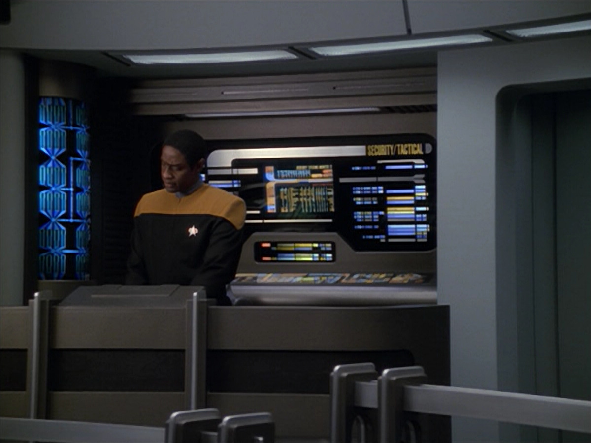 extant_StarTrek_VOY_5x02-Drone_00250.jpg