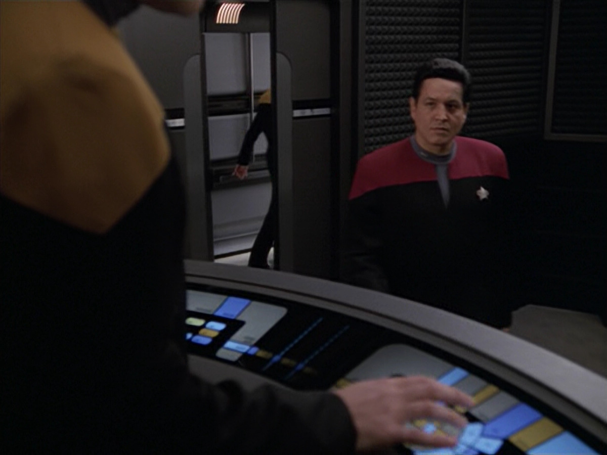 extant_StarTrek_VOY_5x02-Drone_00263.jpg
