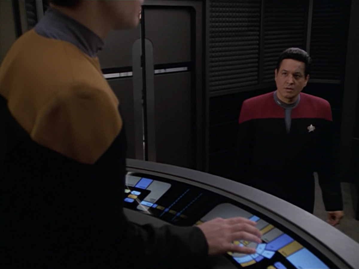 extant_StarTrek_VOY_5x02-Drone_00264.jpg