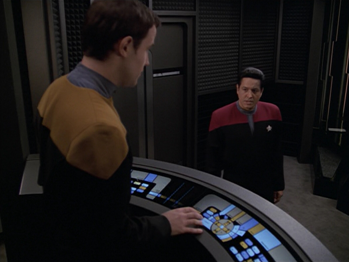 extant_StarTrek_VOY_5x02-Drone_00270.jpg