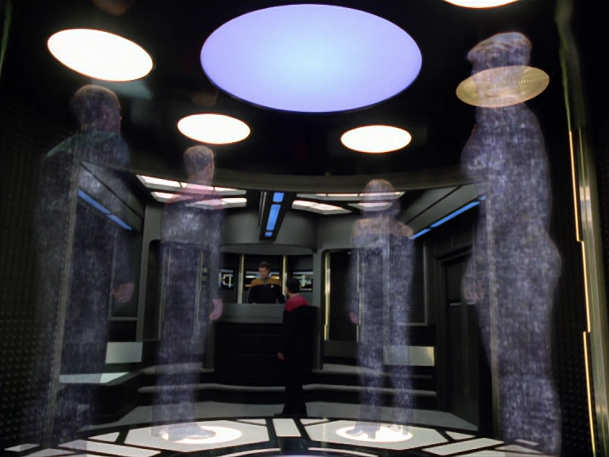 extant_StarTrek_VOY_5x02-Drone_00283.jpg