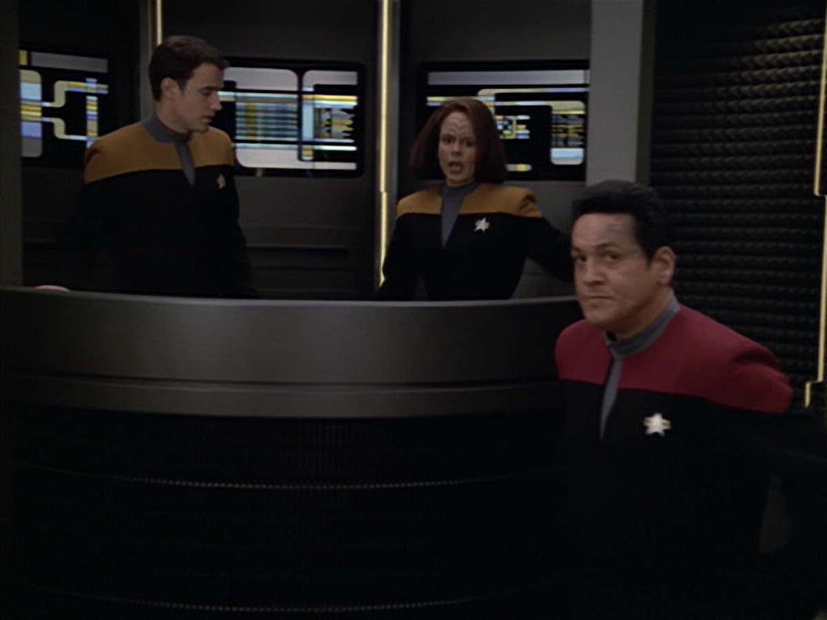 extant_StarTrek_VOY_5x02-Drone_00315.jpg