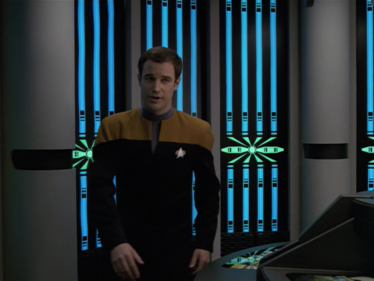 extant_StarTrek_VOY_5x02-Drone_00380.jpg