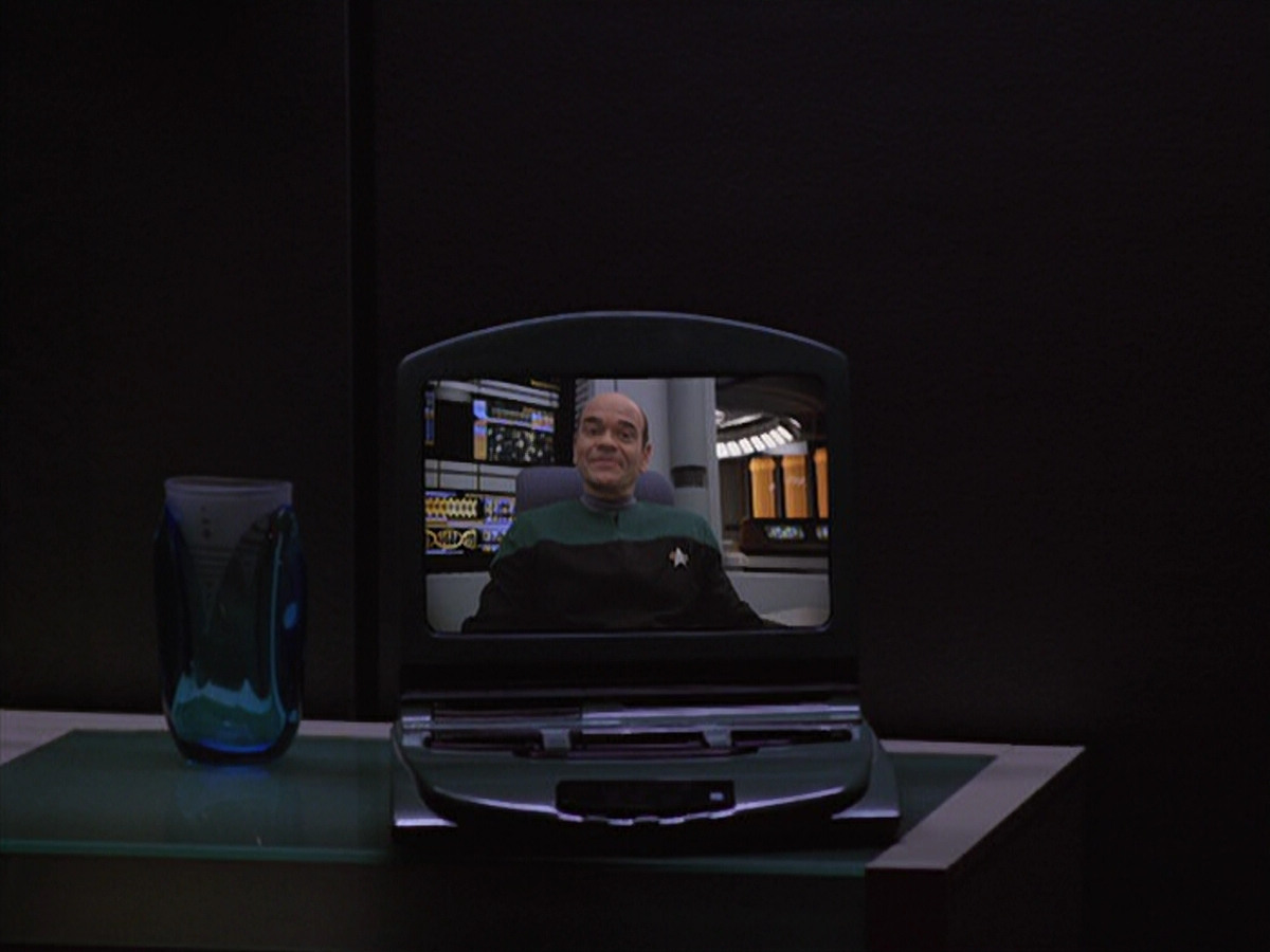 extant_StarTrek_VOY_5x02-Drone_00582.jpg