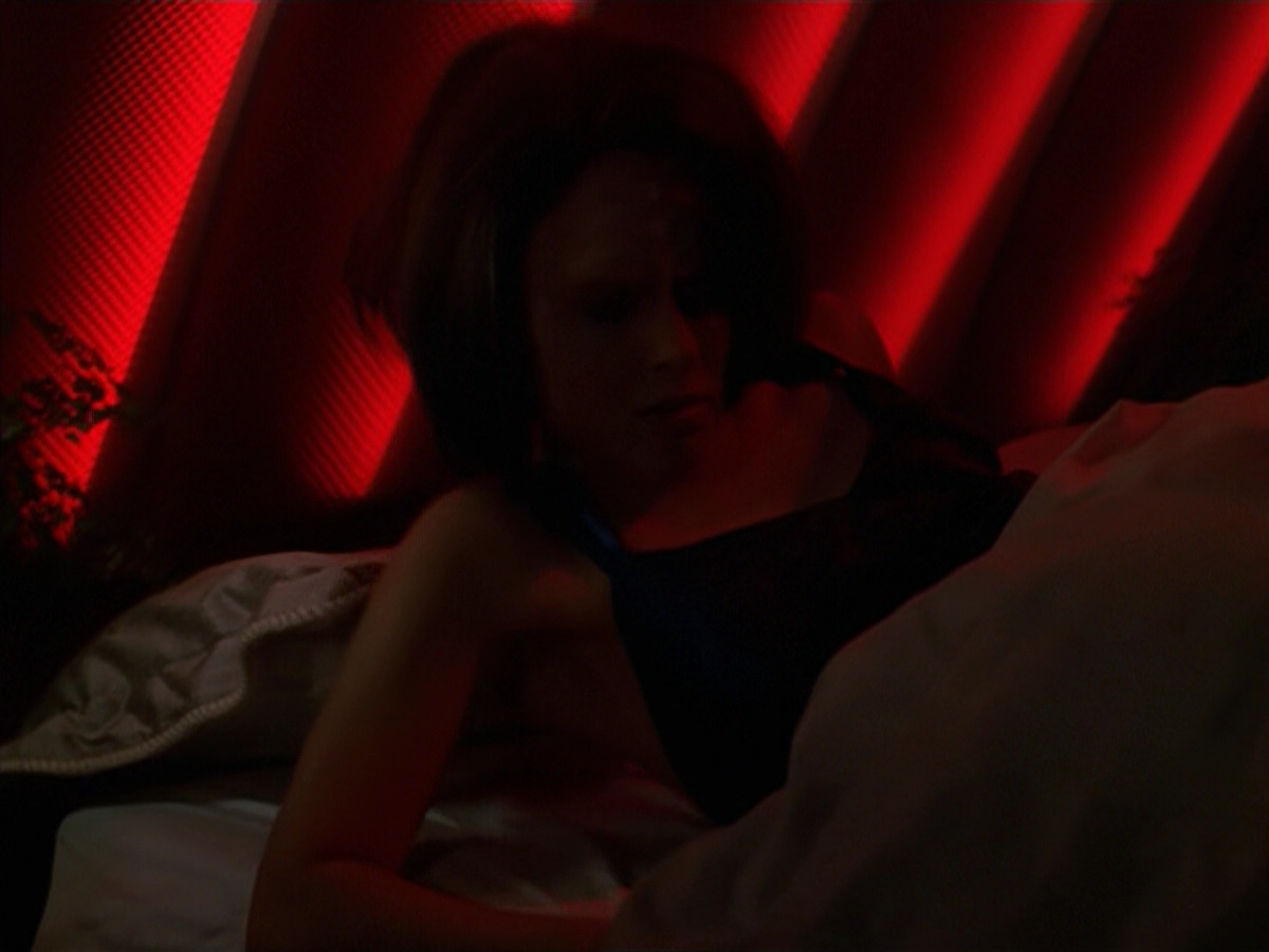 extant_StarTrek_VOY_5x02-Drone_00611.jpg