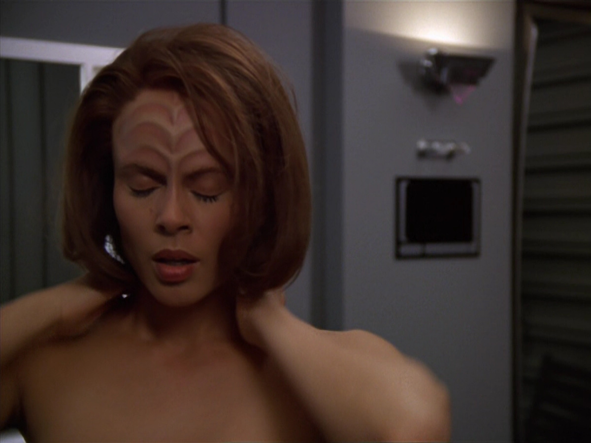 extant_StarTrek_VOY_5x02-Drone_00642.jpg
