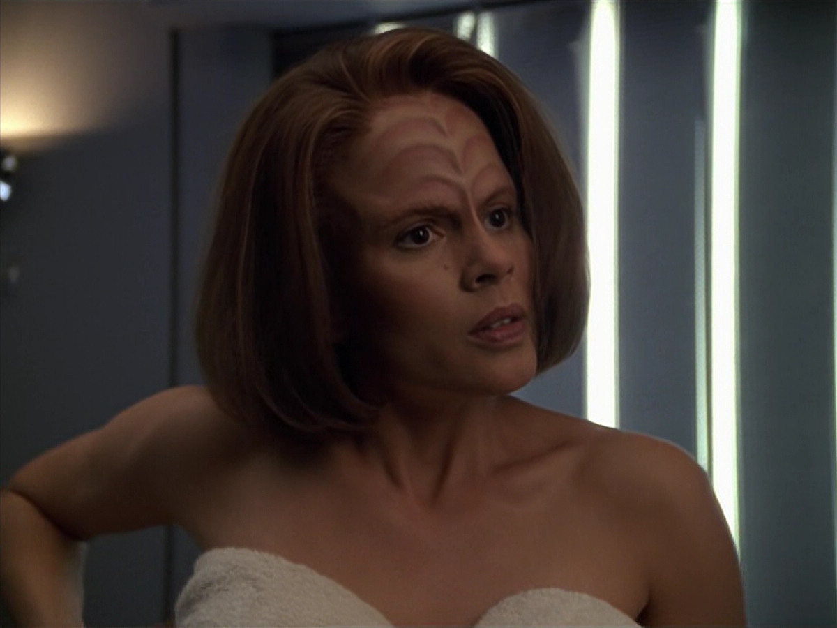 extant_StarTrek_VOY_5x02-Drone_00655.jpg